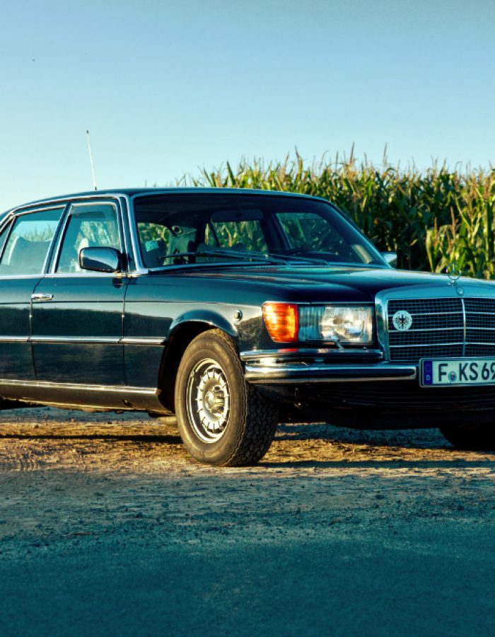 Mercedes W116 450 SEL 6.9